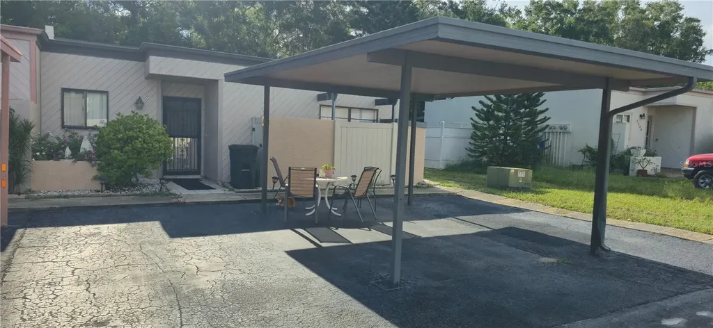 2214 Oak Wind Drive Holiday FL 34691