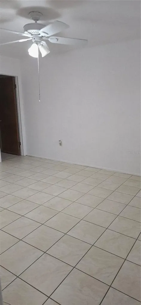 2214 Oak Wind Drive Holiday FL 34691