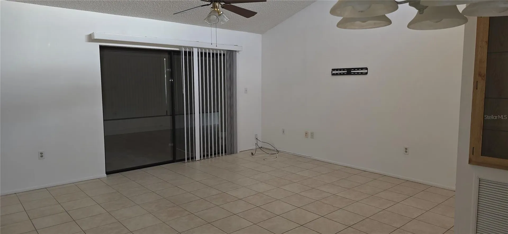 2214 Oak Wind Drive Holiday FL 34691