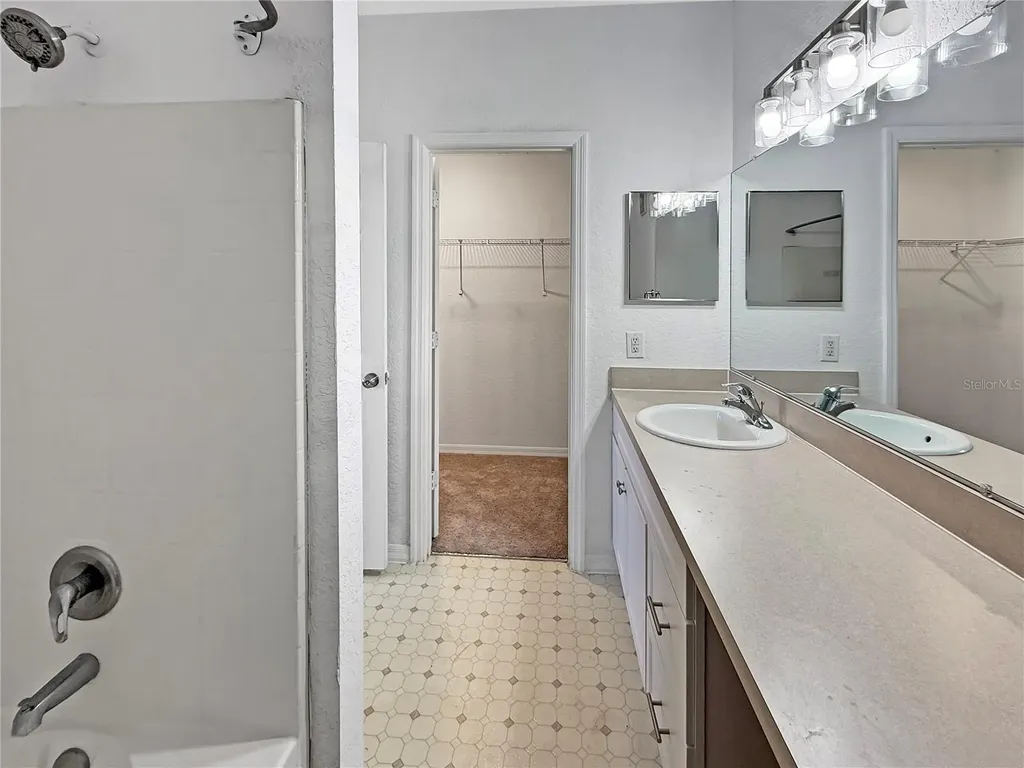 860 Grand Regency Point Altamonte Springs FL 32714