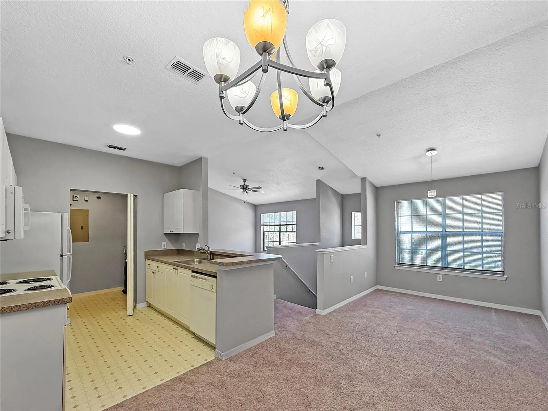 860 Grand Regency Point Altamonte Springs FL 32714