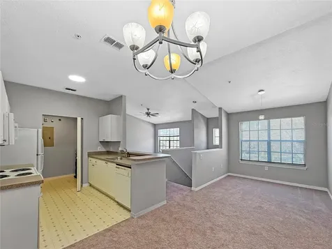 860 Grand Regency Point Altamonte Springs FL 32714