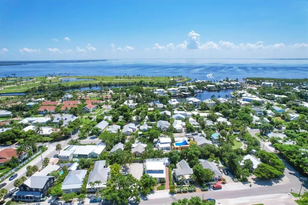 342 Palm Avenue Boca Grande FL 33921