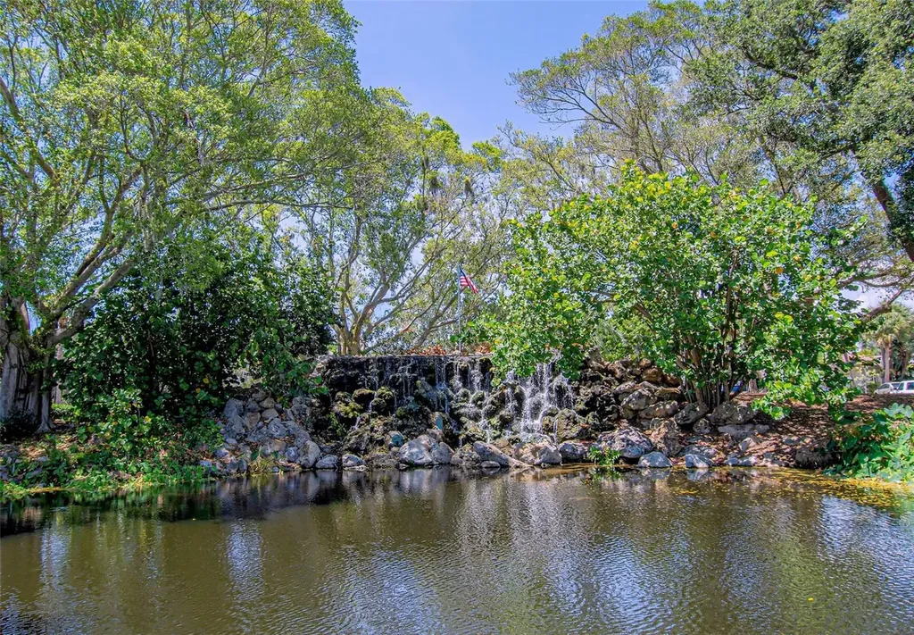 658 Bird Bay Circle Venice FL 34285