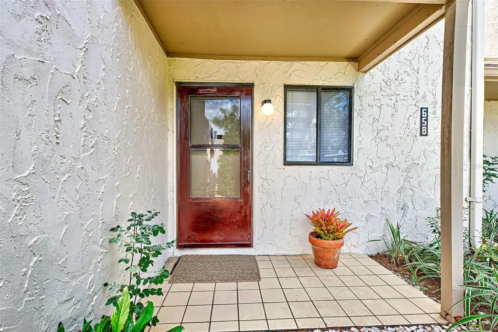 658 Bird Bay Circle Venice FL 34285