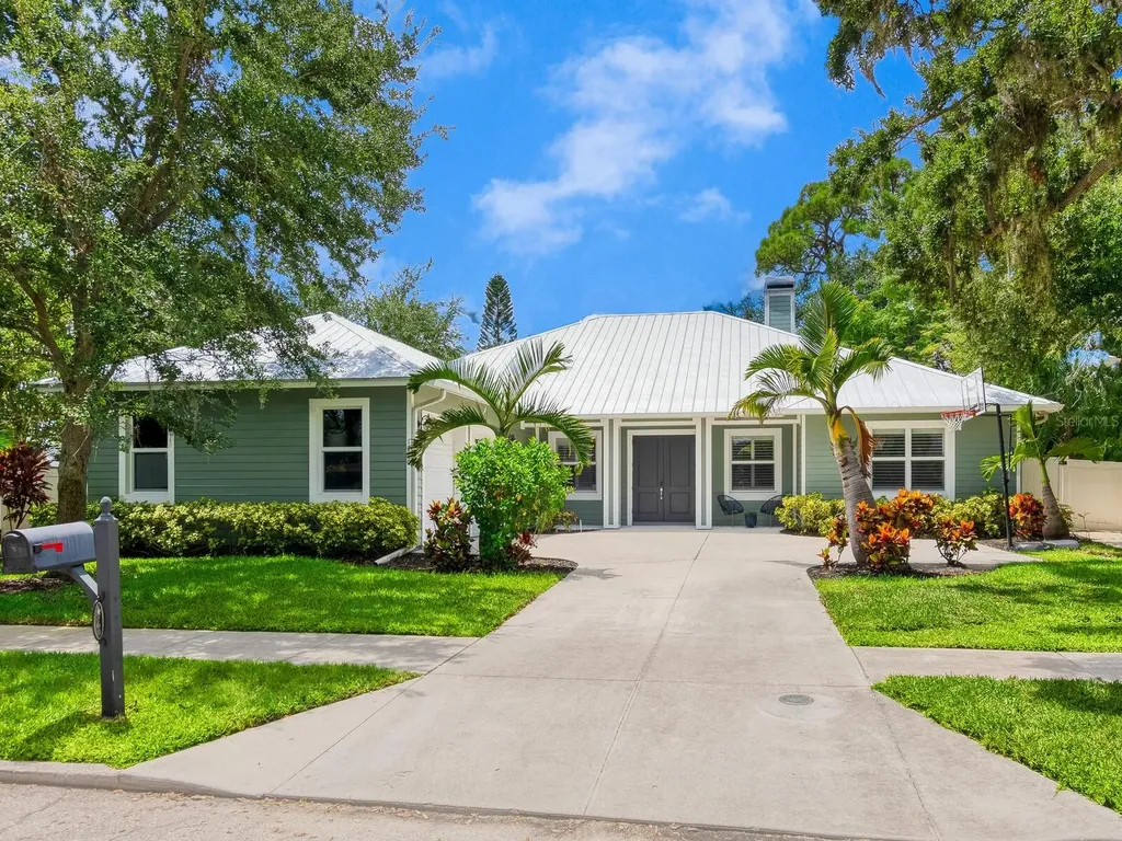1760 Arlington Street Sarasota FL 34239