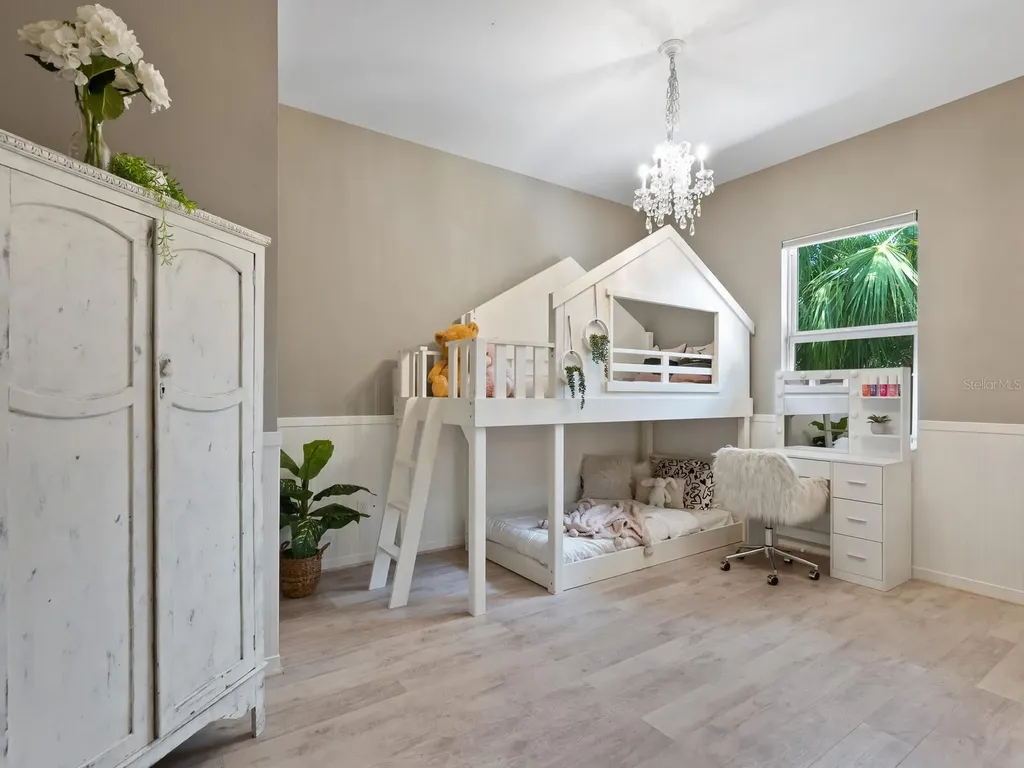 1760 Arlington Street Sarasota FL 34239