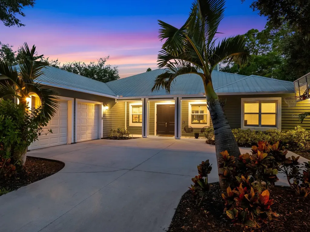 1760 Arlington Street Sarasota FL 34239