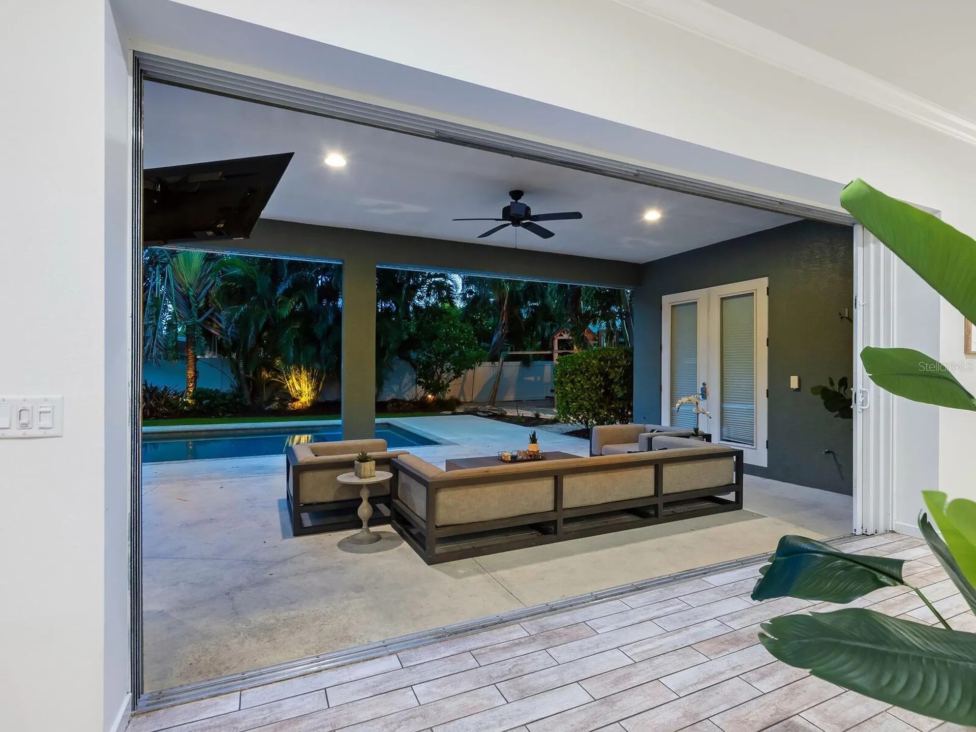 1760 Arlington Street Sarasota FL 34239