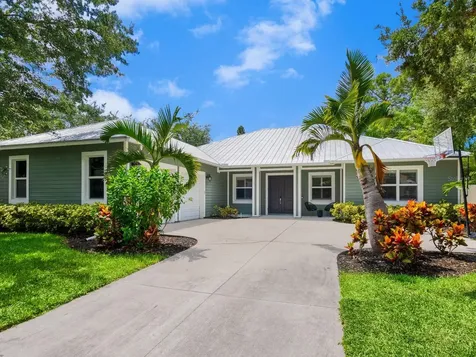 1760 Arlington Street Sarasota FL 34239