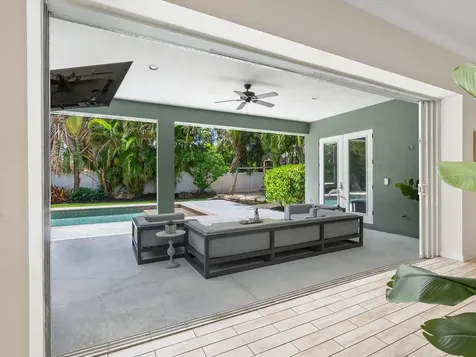 1760 Arlington Street Sarasota FL 34239