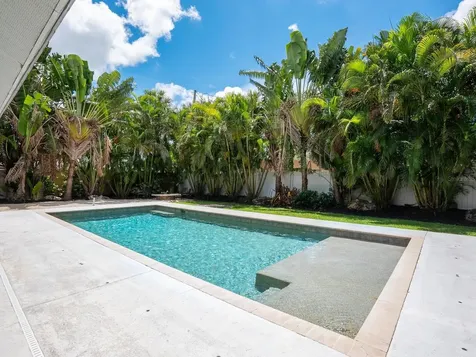 1760 Arlington Street Sarasota FL 34239