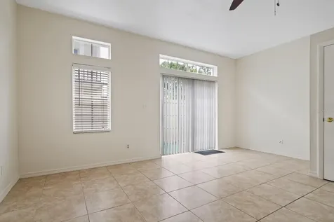 2802 W Cleveland Street Tampa FL 33609