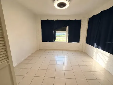 1517 N Grandview Avenue Daytona Beach FL 32118