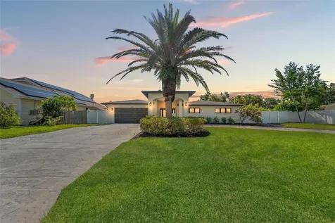 331 7TH Avenue N Tierra Verde FL 33715