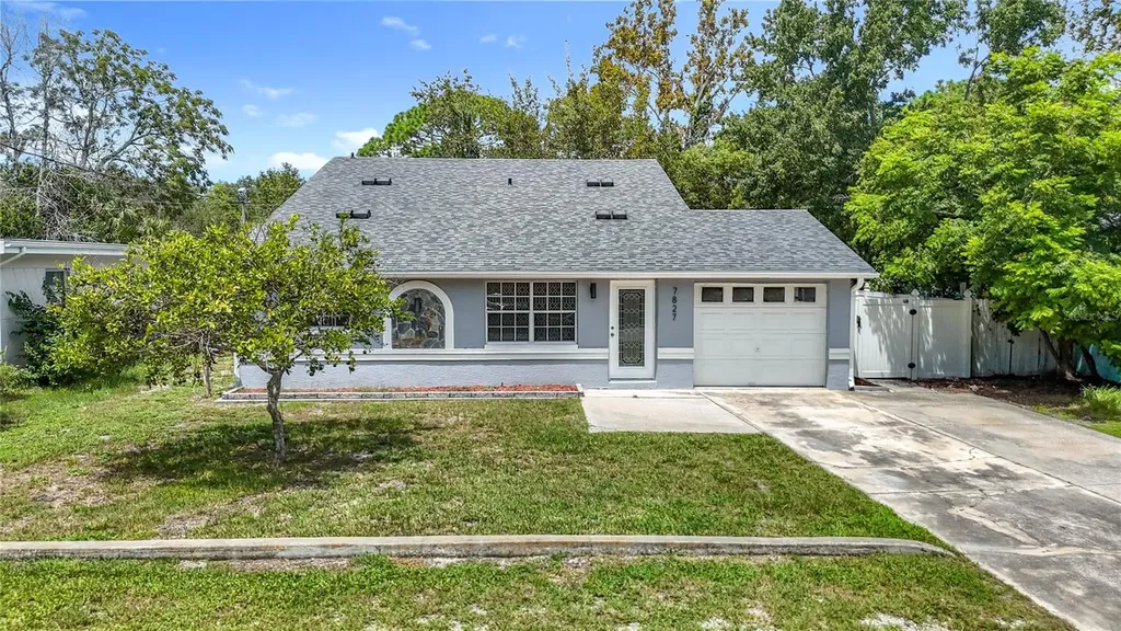 7827 Butler Avenue Hudson FL 34667