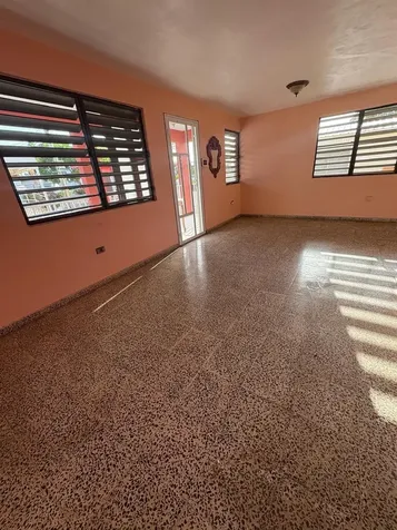 A-95 Calle A Aguirre PR 00704
