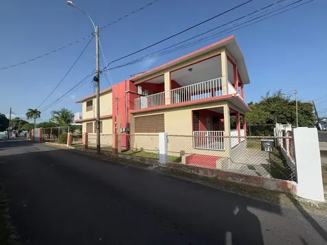 A-95 Calle A Aguirre PR 00704