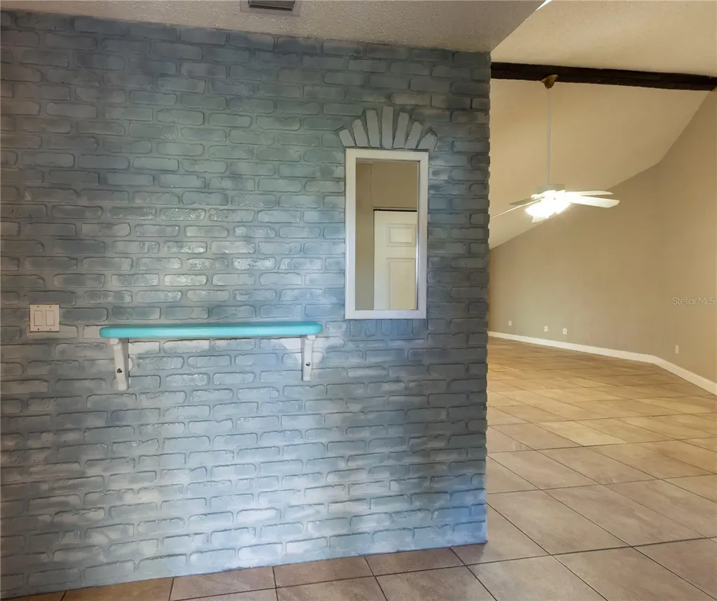 232 N Ridgewood Avenue Edgewater FL 32132