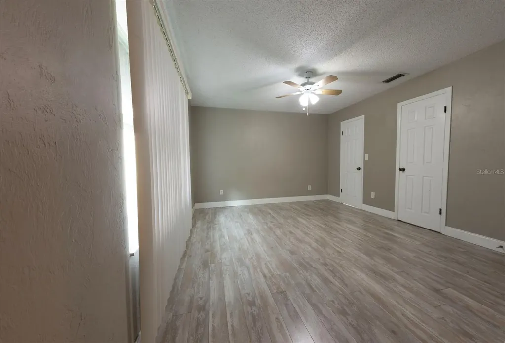 232 N Ridgewood Avenue Edgewater FL 32132