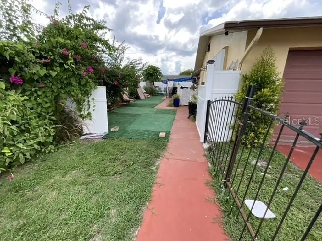 10401 Alice M Court Port Richey FL 34668