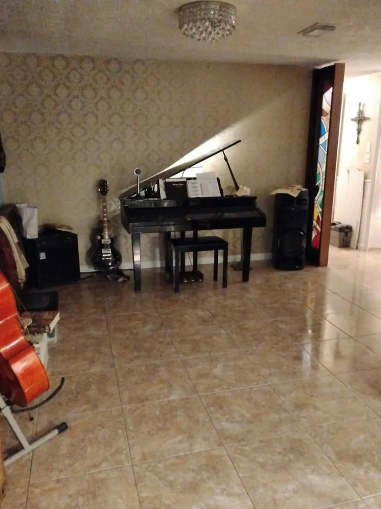 10401 Alice M Court Port Richey FL 34668