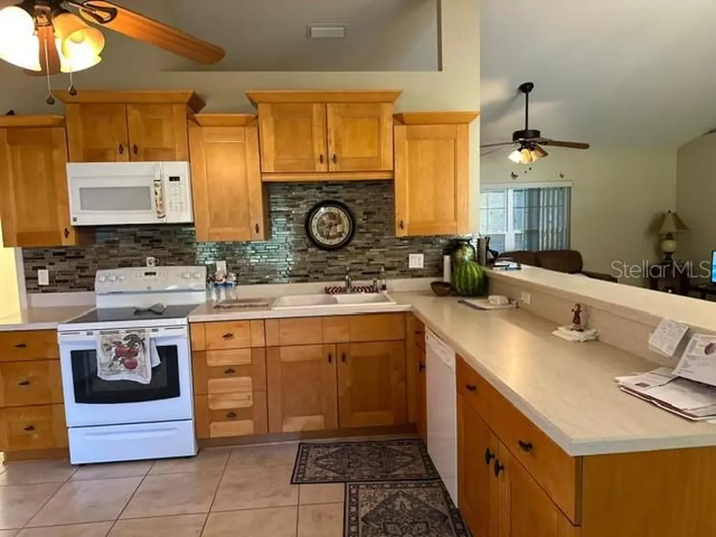 2551 SW Harbor Hills Road Dunnellon FL 34431