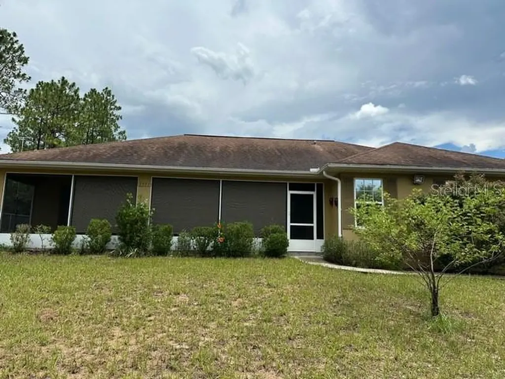 2551 SW Harbor Hills Road Dunnellon FL 34431