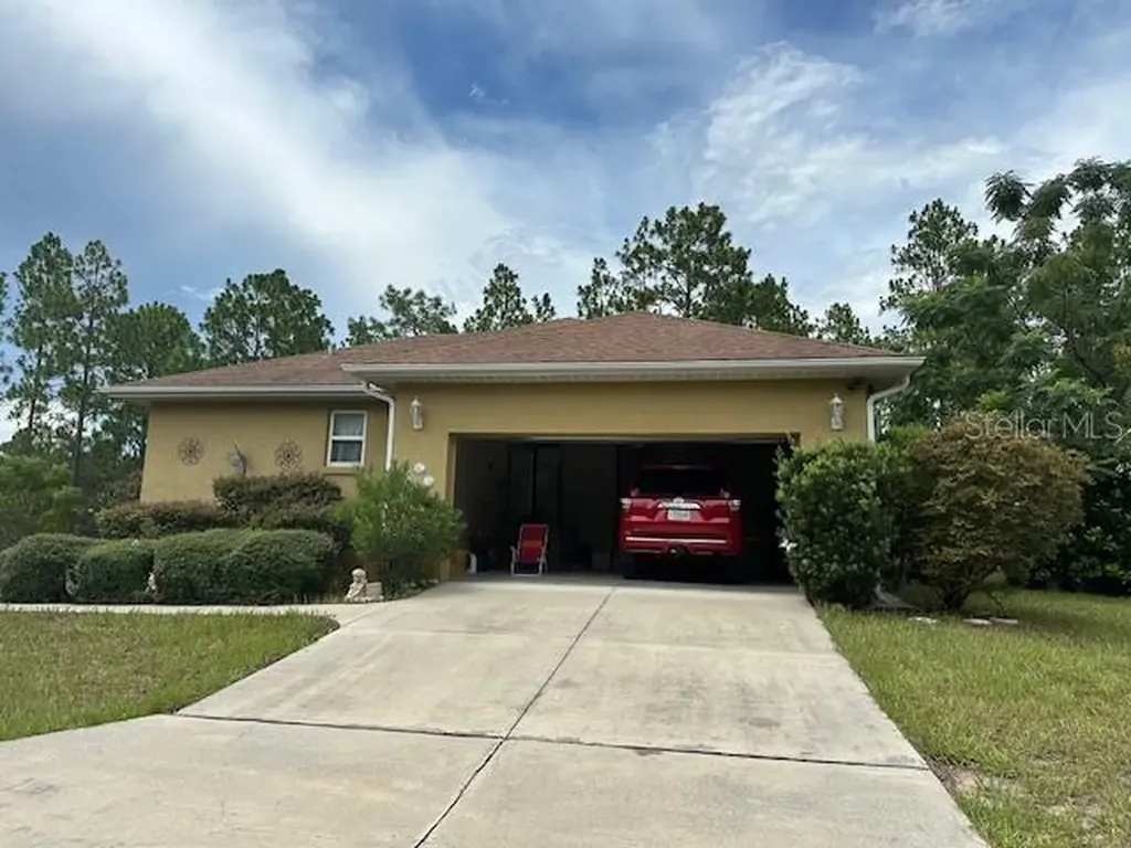 2551 SW Harbor Hills Road Dunnellon FL 34431