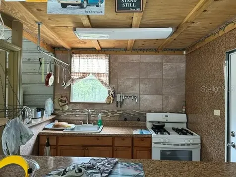2551 SW Harbor Hills Road Dunnellon FL 34431