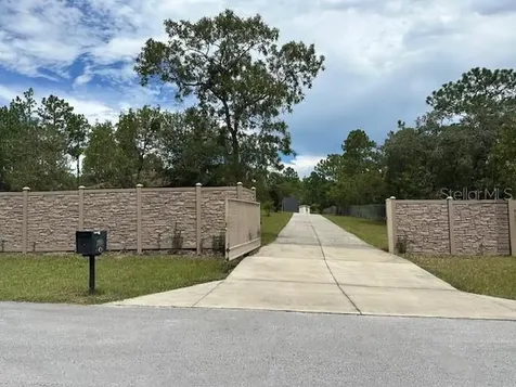2551 SW Harbor Hills Road Dunnellon FL 34431