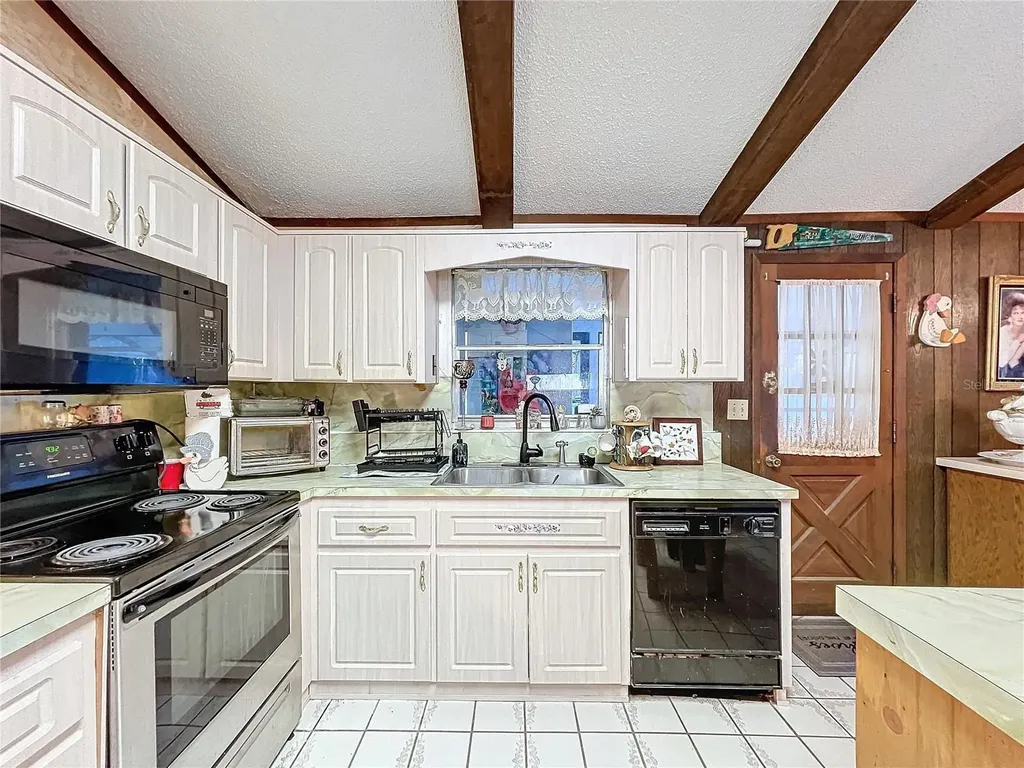 9481 Patrick Street Brooksville FL 34601