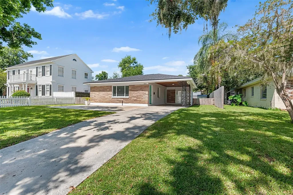 821 Hollingsworth Road Lakeland FL 33801