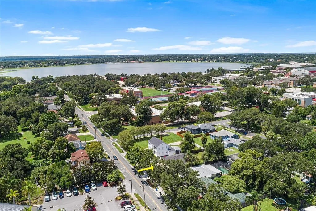 821 Hollingsworth Road Lakeland FL 33801