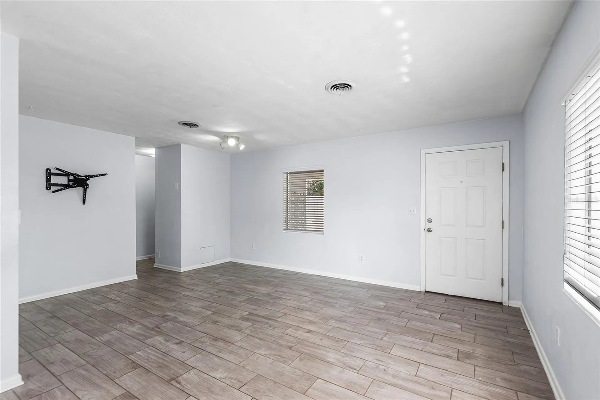821 Hollingsworth Road Lakeland FL 33801
