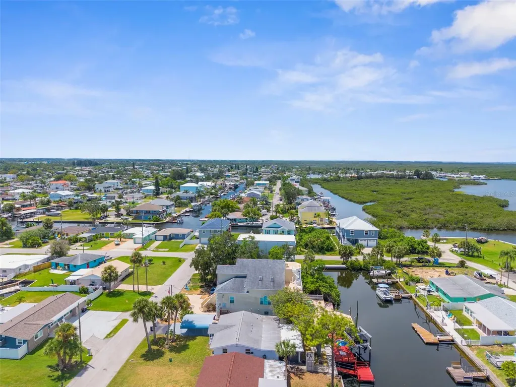 13531 Dingus Lane Hudson FL 34667