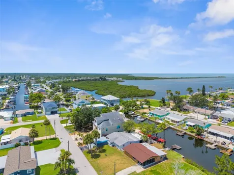 13531 Dingus Lane Hudson FL 34667