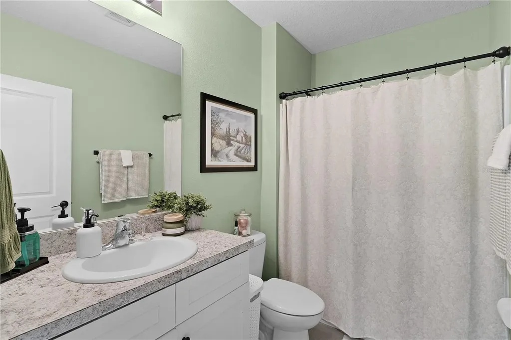 9777 Pepper Tree Trail Wildwood FL 34785