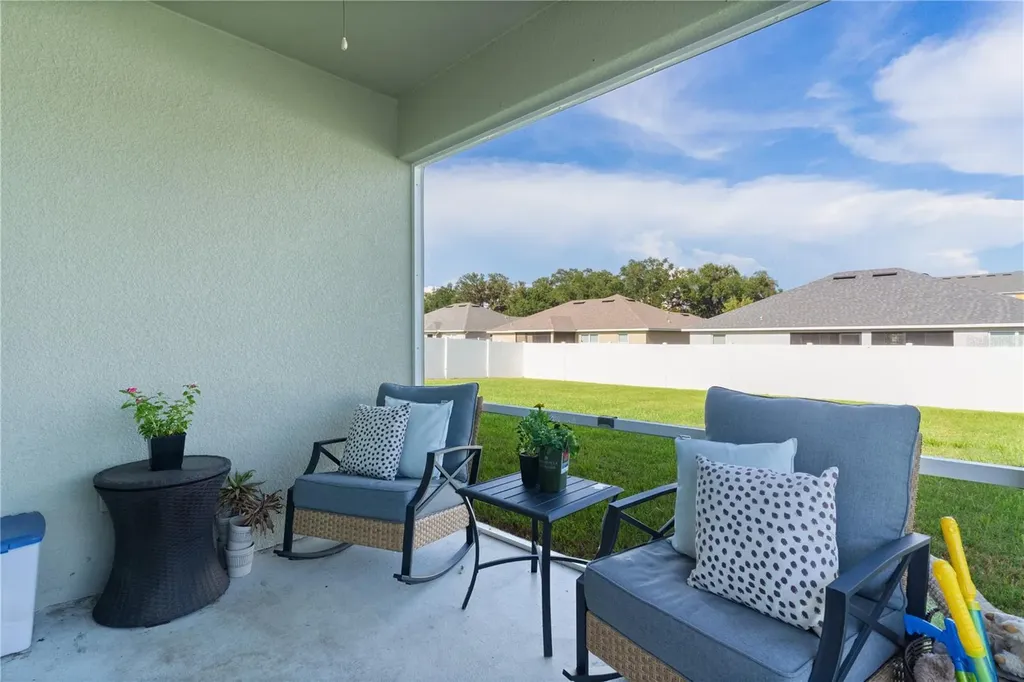 9777 Pepper Tree Trail Wildwood FL 34785