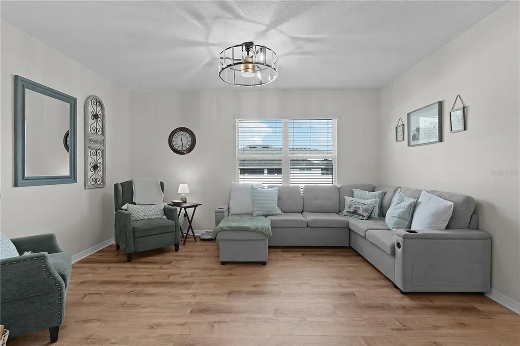 9777 Pepper Tree Trail Wildwood FL 34785