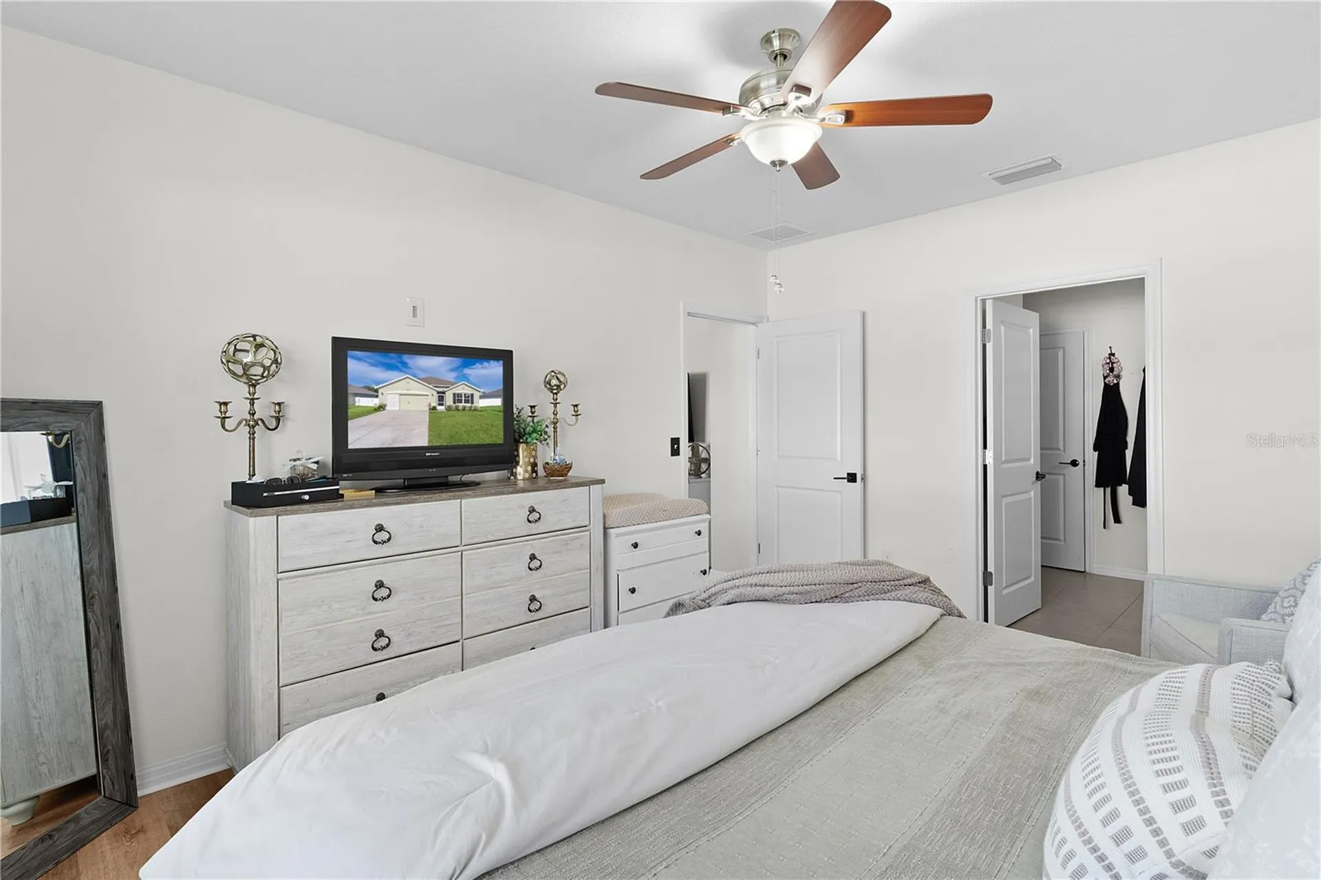 9777 Pepper Tree Trail Wildwood FL 34785