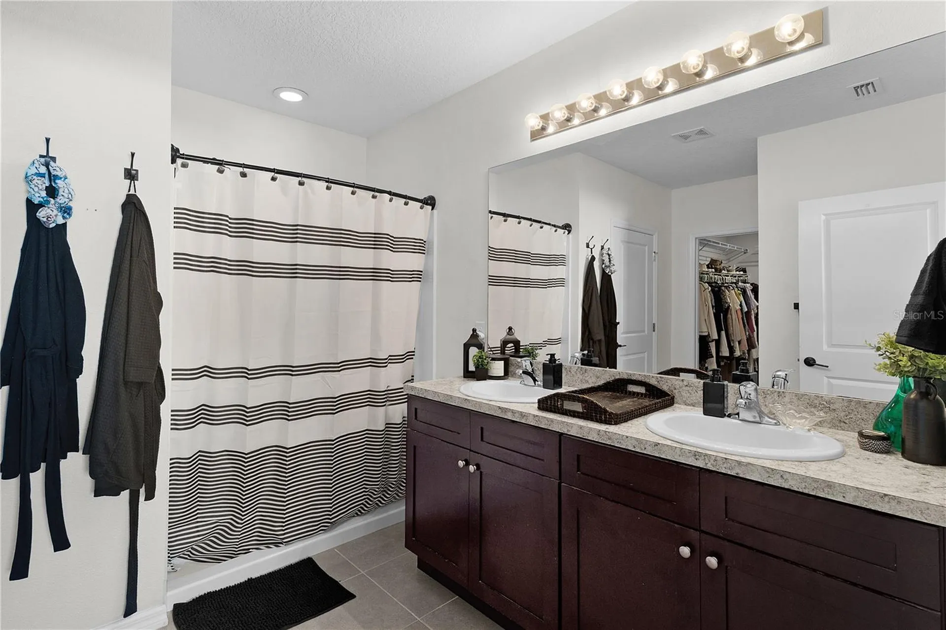 9777 Pepper Tree Trail Wildwood FL 34785