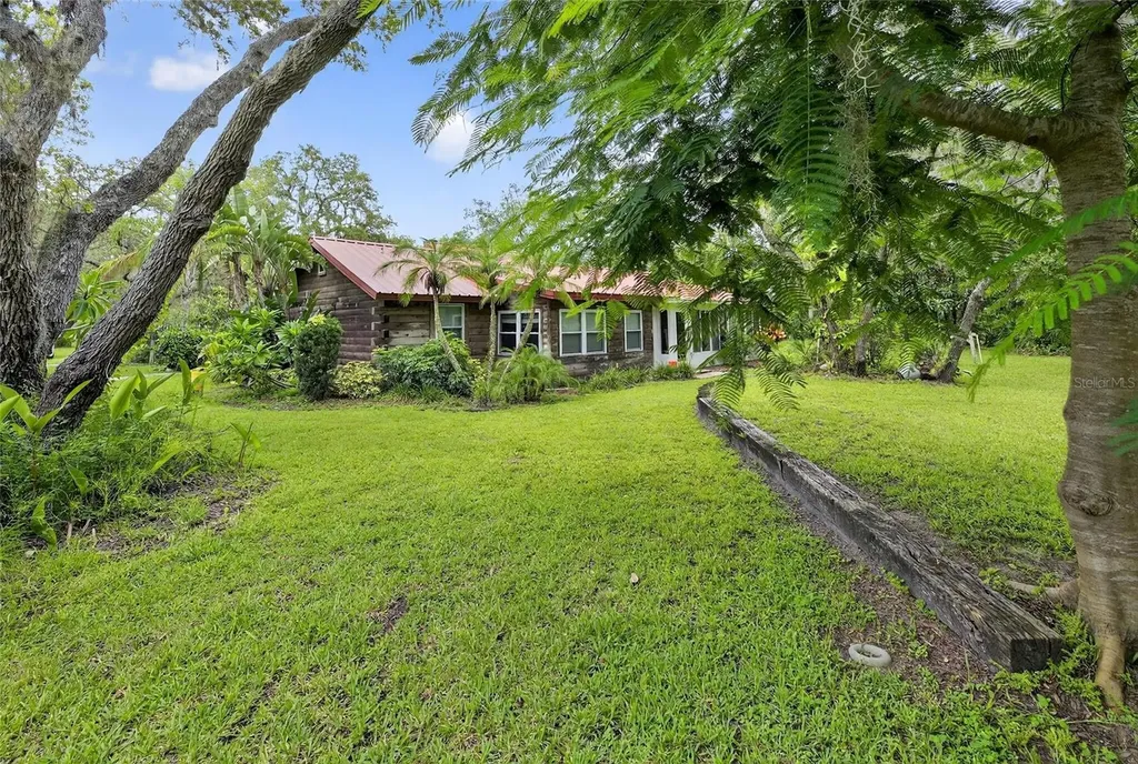 11205 Mcmullen Road Riverview FL 33569