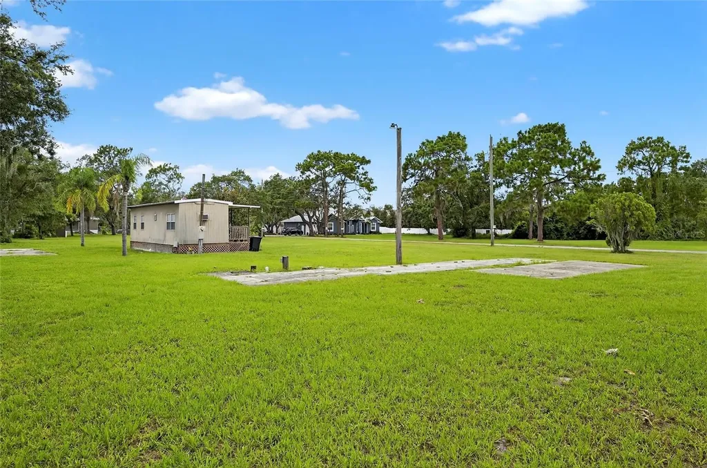 11205 Mcmullen Road Riverview FL 33569