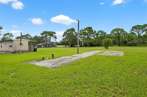 11205 Mcmullen Road Riverview FL 33569