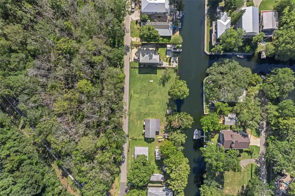 5492 Ramada Street Weeki Wachee FL 34607