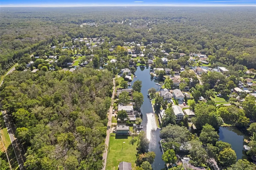 5492 Ramada Street Weeki Wachee FL 34607
