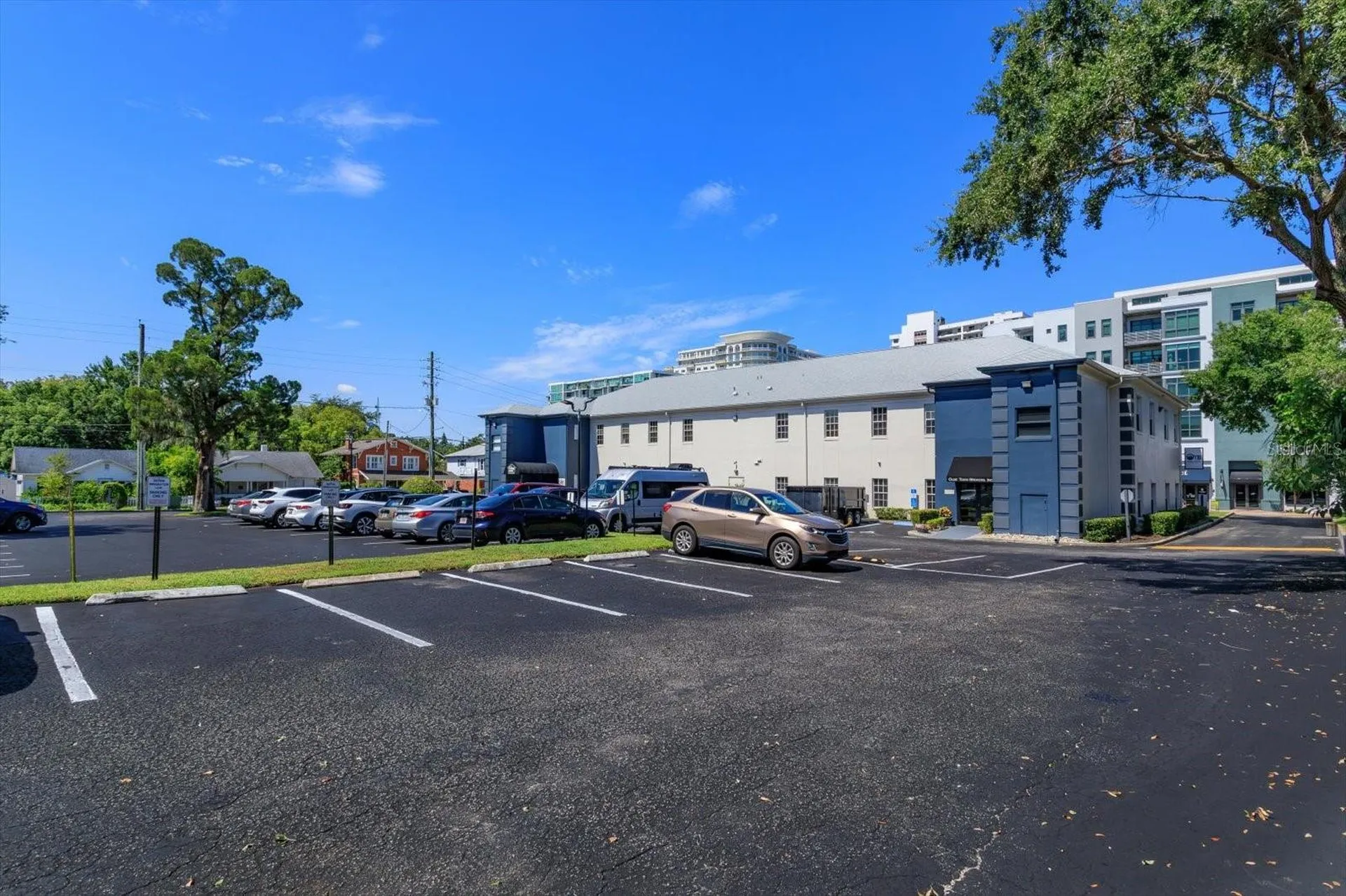 11 N Summerlin Avenue Orlando FL 32801