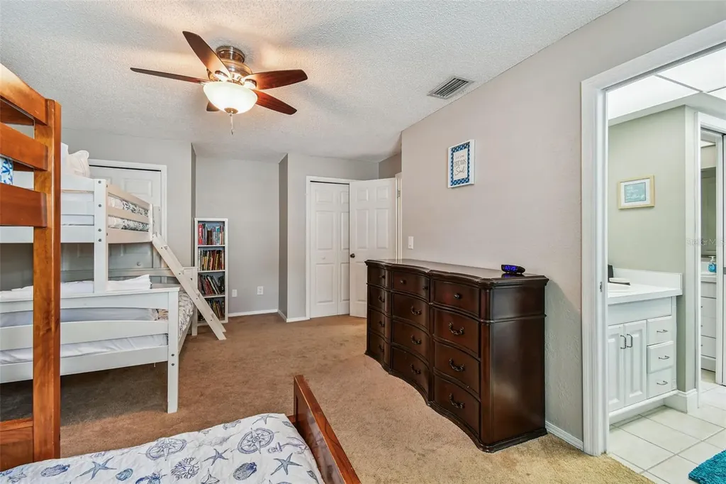 12801 Kimberly Oaks Circle Largo FL 33774