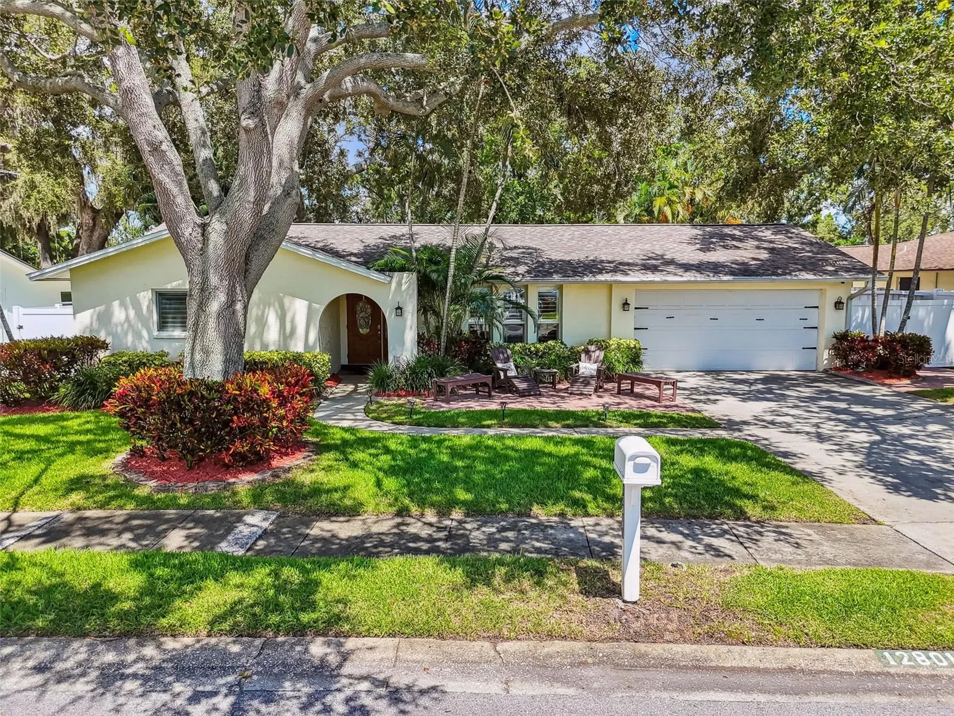 12801 Kimberly Oaks Circle Largo FL 33774